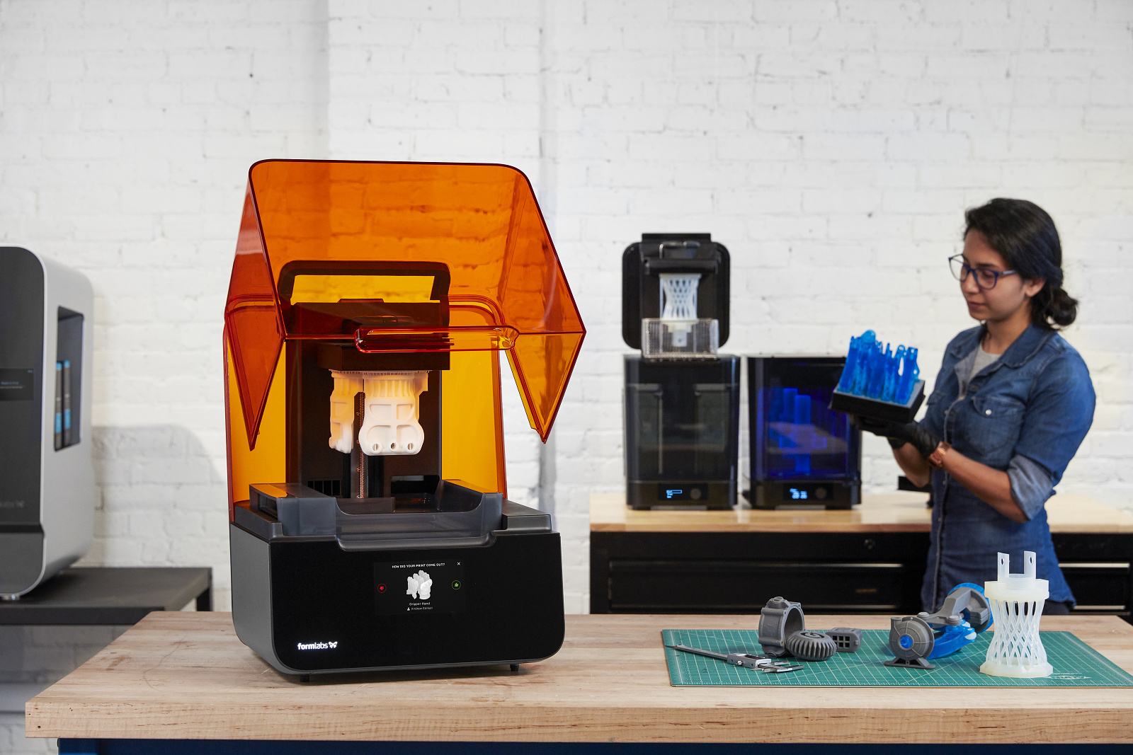 Formlabs-Form-3-ecosystem-06172019_F3 ads_251